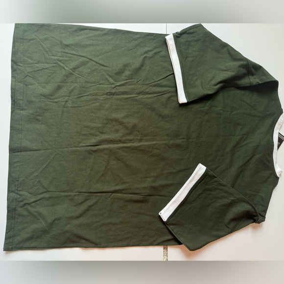 NWT Dark Green Guinness Ireland T-Shirt Size XL - Picture 2 of 3